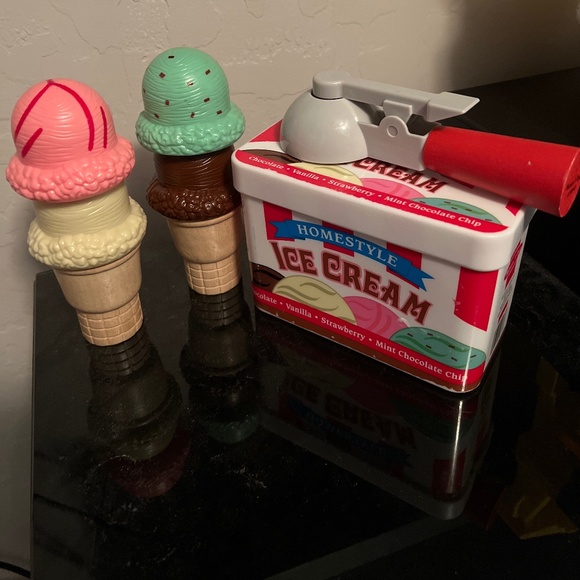 Melissa & Doug Other - Melissa & Doug Ice Cream Set